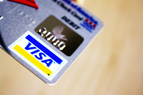 020513_Burma Welcomes Visa_MoneyBlogNewz